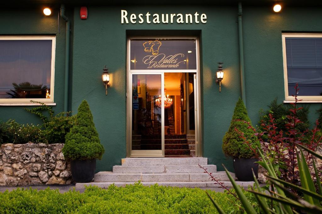 Hotel Restaurante El Valles 4 Estrellas Briviesca Exterior foto